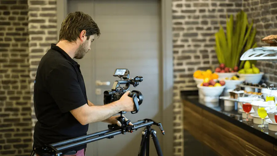 قوالب المونتاج التجارية