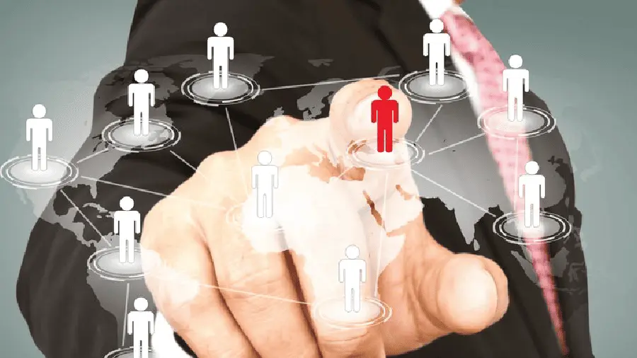 فهم خوارزميات جوجل: كيف يتم تصنيف المواقع في الكويت؟ 2025 5 خوارزميات جوجل