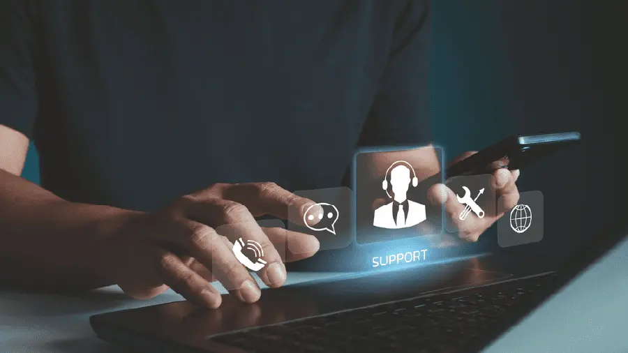  إدارة حسابات التواصل الاجتماعي