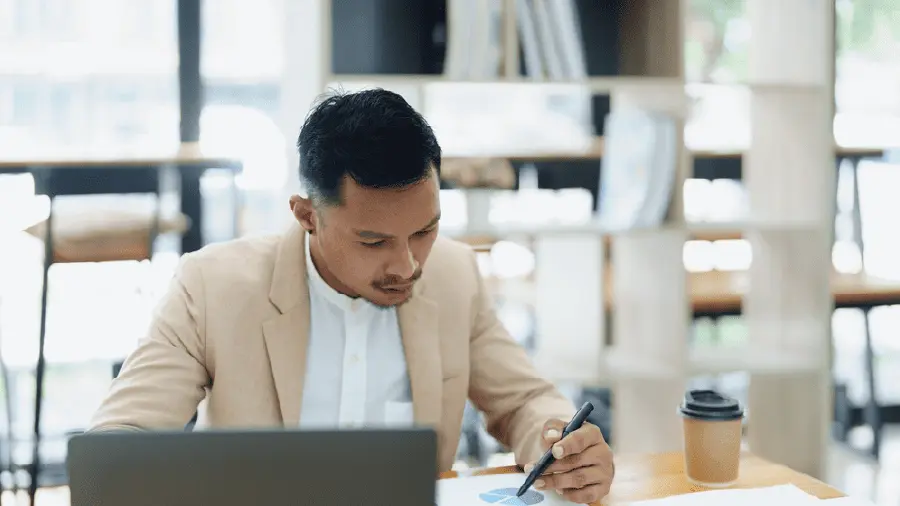  استضافة مواقع في الكويت