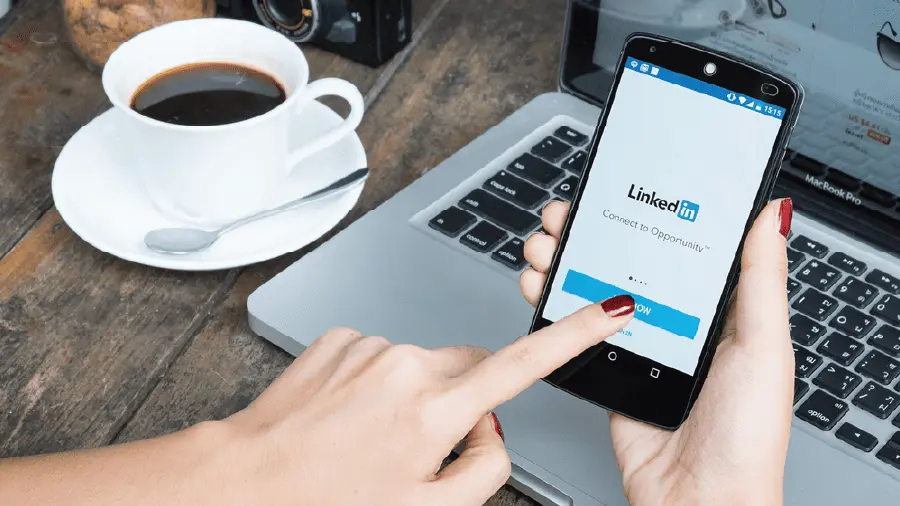 إنشاء موقع سناب شات