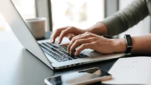 إنشاء موقع الكتروني مجاني