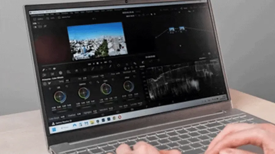 مونتاج فيديوهات الألعاب