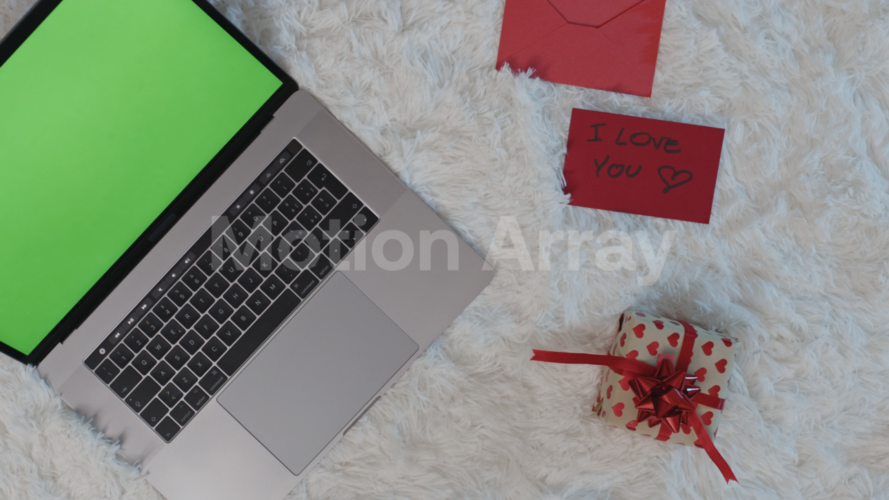 Searching Gift On Internet