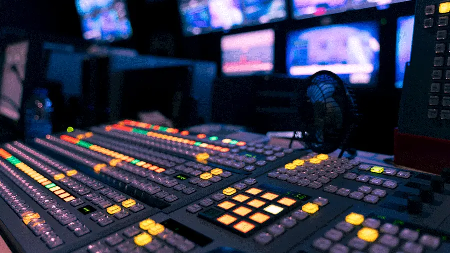 دليل-شامل-للبث-المباشر-على-فيسبوك-لايف-2024