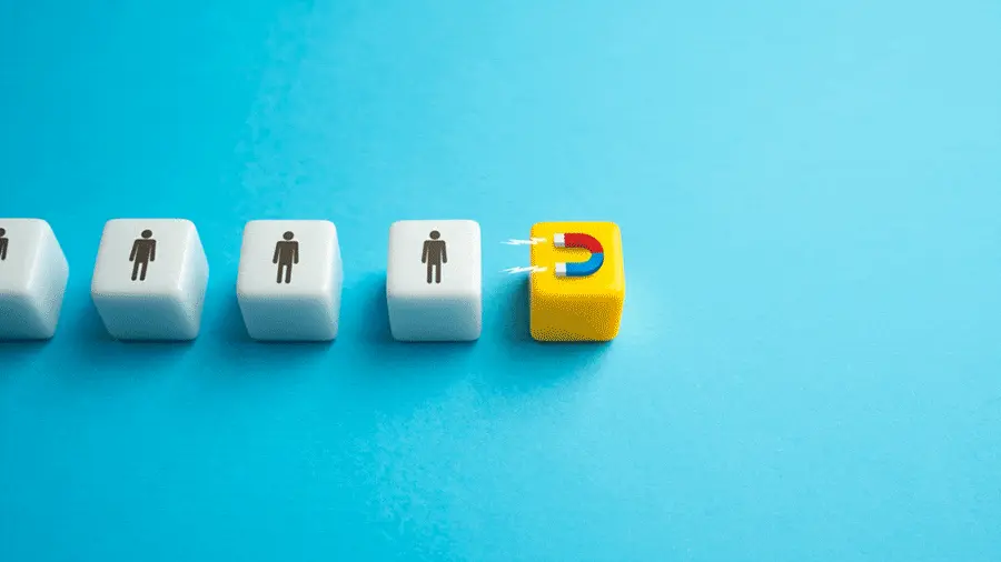 دليل شامل لتصميم عروض بوربوينت احترافية للشركات 2025 10 تصميم عروض بوربوينت